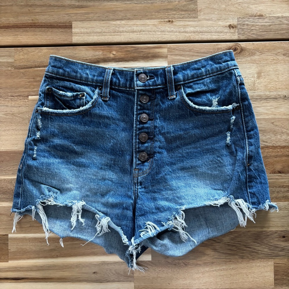 A&F High Rise Mom Shorts - Picture 2 of 9